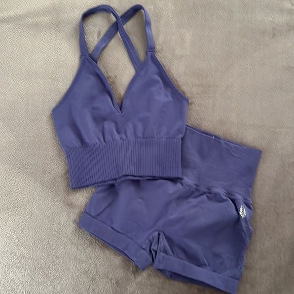 Good Karma Running Shorts and Good Karma Crop Tank MSRP $86 XS/S Morocca…